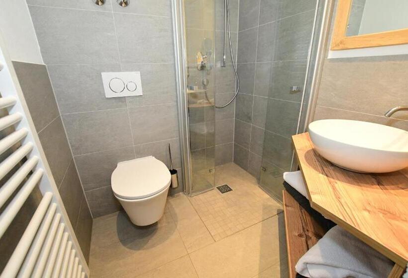 Апартаменты 1 Спальня, Alp Chalet