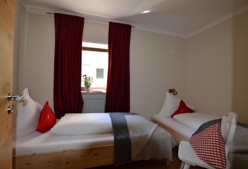 침실 2개 아파트, Alp Chalet