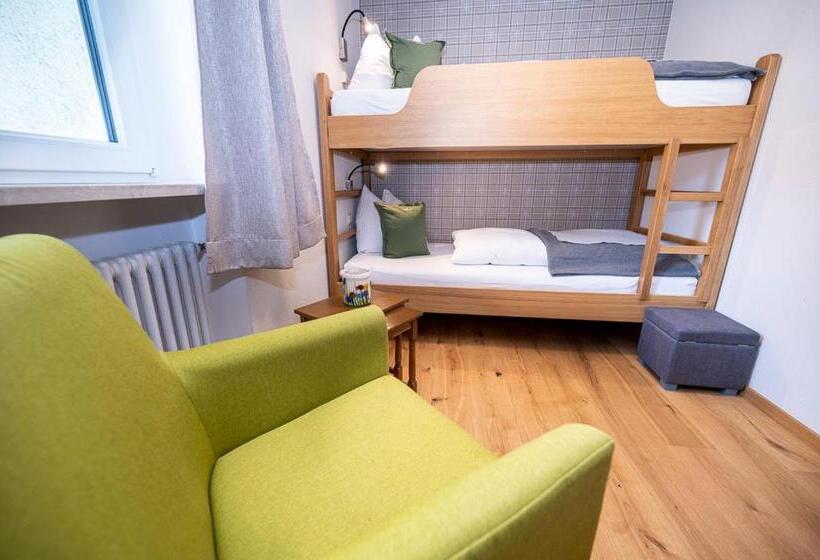 1 Bedroom Apartment Mountain View, Alp Chalet