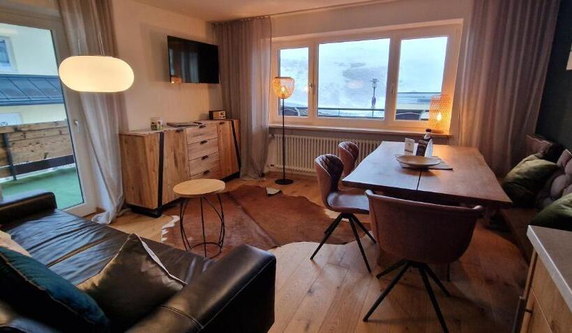 1 Bedroom Apartment Mountain View, Alp Chalet