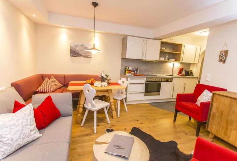 침실 2개 아파트, Alp Chalet