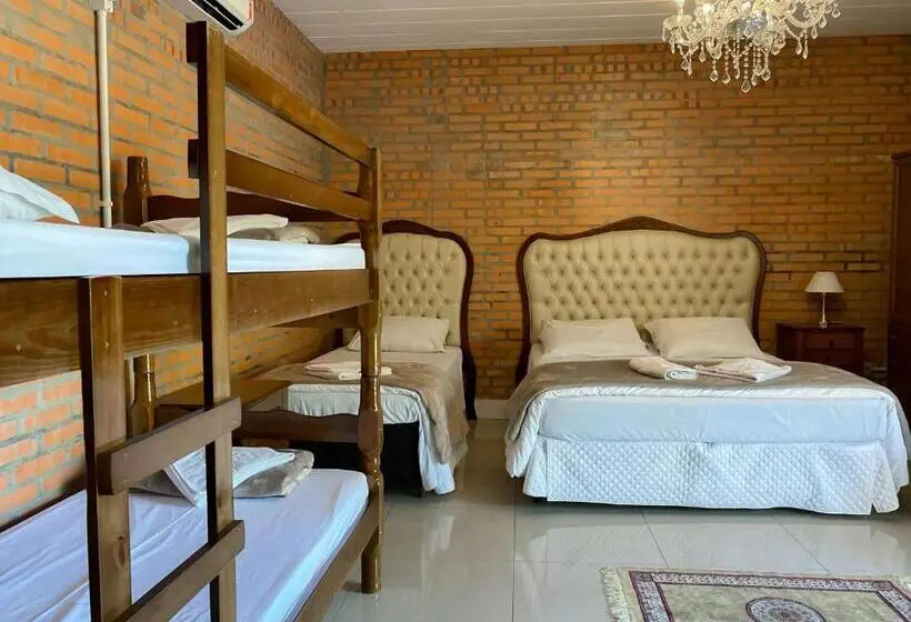Perhehuone, Casa Branca Pousada