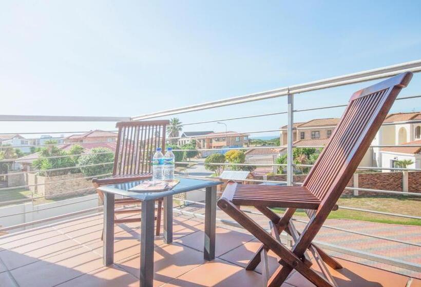 家庭间, King Guest Lodge