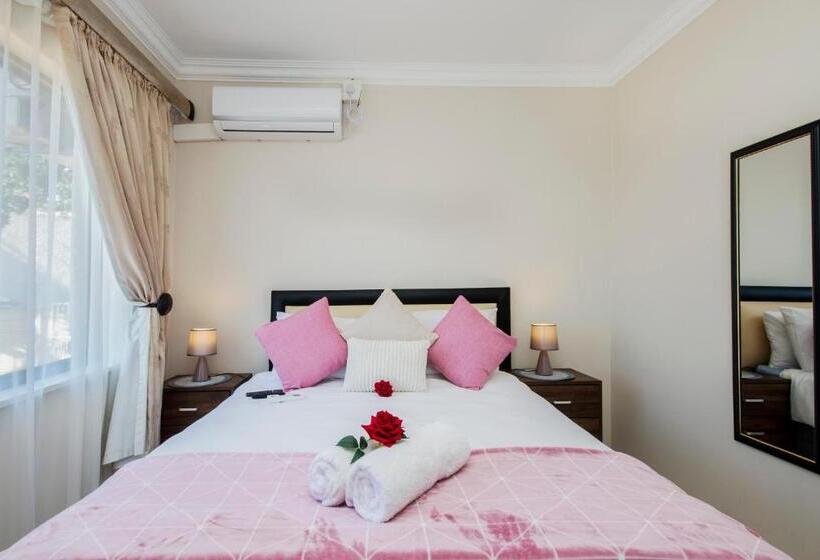 3间卧室的房子, King Guest Lodge