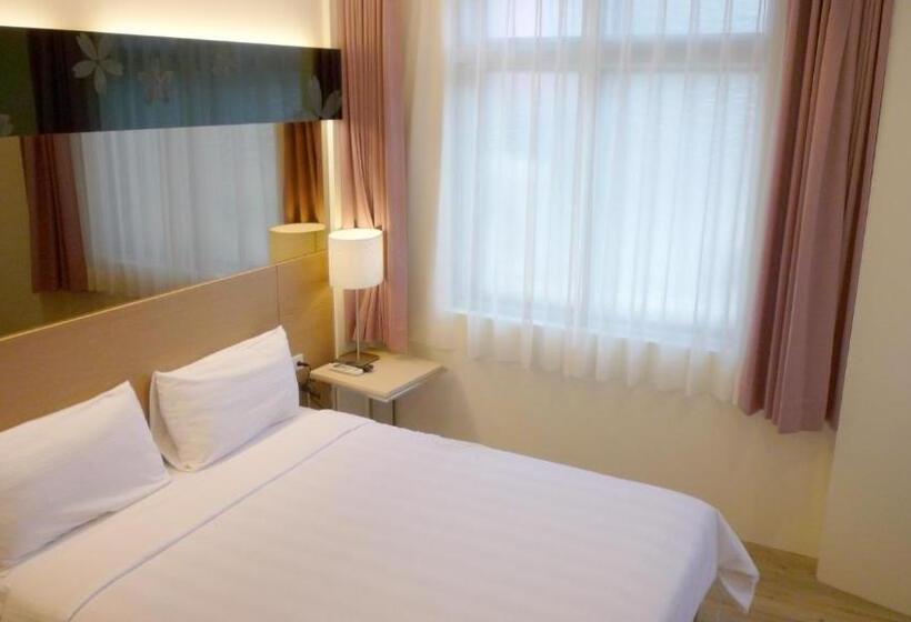 اتاق استاندارد, Orinet Jewel Youth Hostel