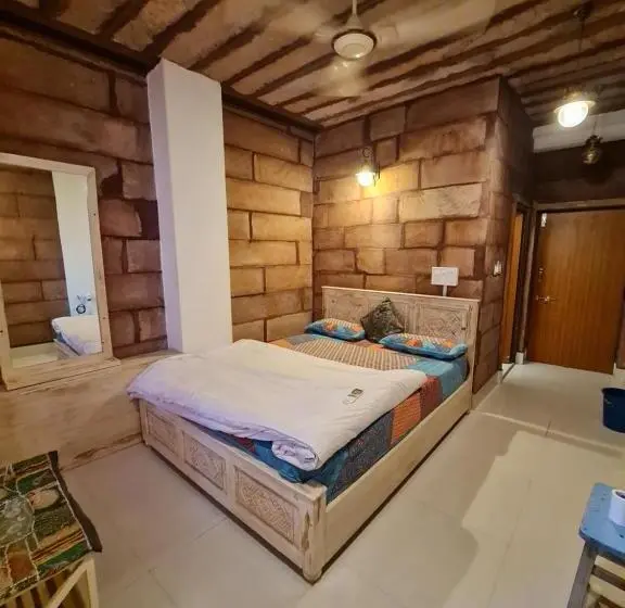 اتاق استاندارد با بالکن, Gopal Home Stay & Guest House