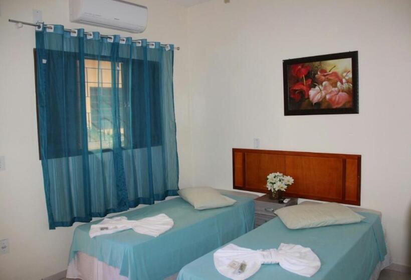 스탠다드 트리플 룸, Pousada João 3.16