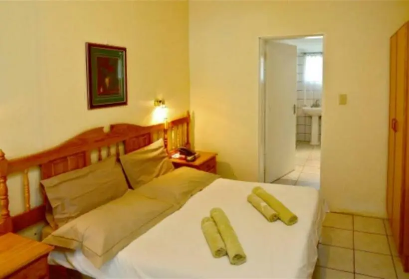 اتاق استاندارد, Schuetzenhaus Guesthouse