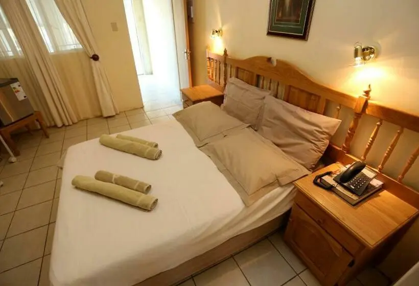 اتاق استاندارد, Schuetzenhaus Guesthouse