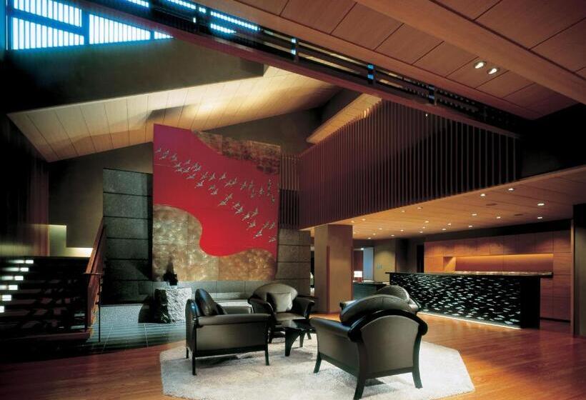 スタンダードルーム, Akazawa Geihinkan