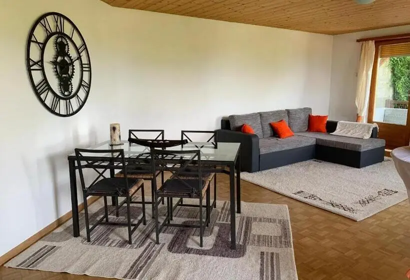 デラックススタジオ, Bed & Breakfast Region Murtensee