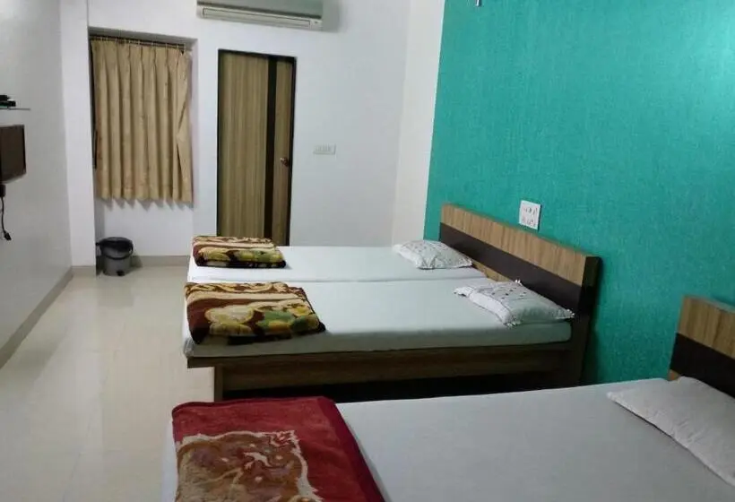 Chambre Deluxe Lit Queen Size, Pariwar
