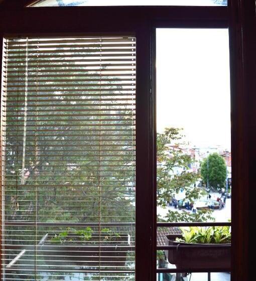 آپارتمان 1 خوابه, Apartments Mostrovi