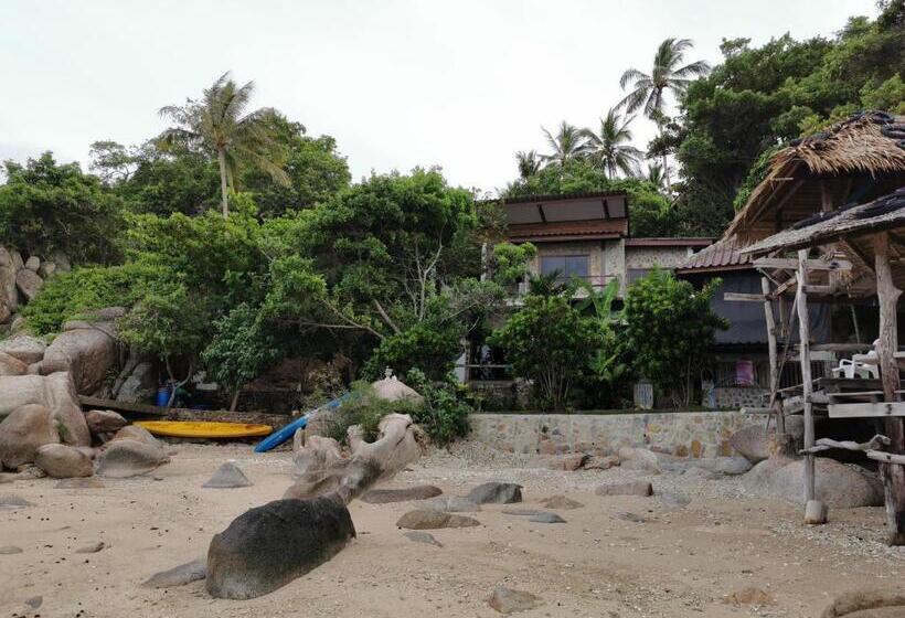 Студия Deluxe, Tao Thong Villa 2