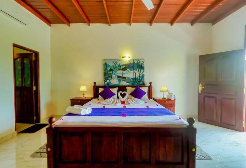 Номер Deluxe Кровать Кинг, Villa De White Sambur