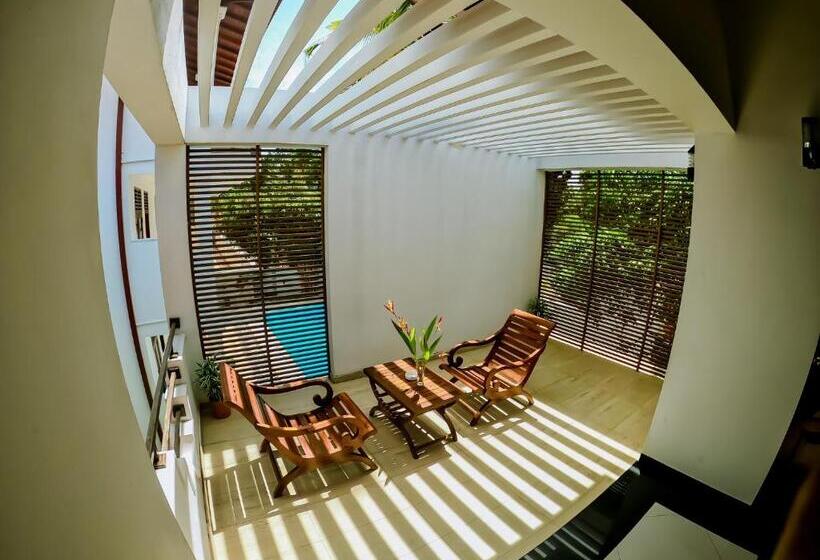 Апартаменты 1 Спальня Нижний Этаж, Villa De White Sambur