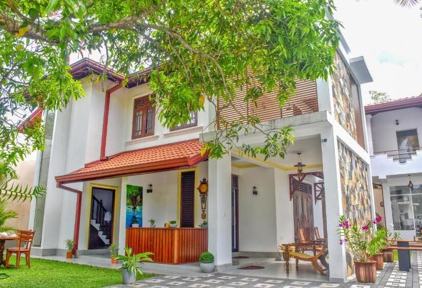 Апартаменты 1 Спальня Нижний Этаж, Villa De White Sambur