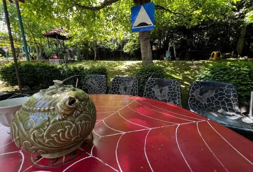 آپارتمان 2 خوابه, Qilimcha S Guesthouse Art Museum