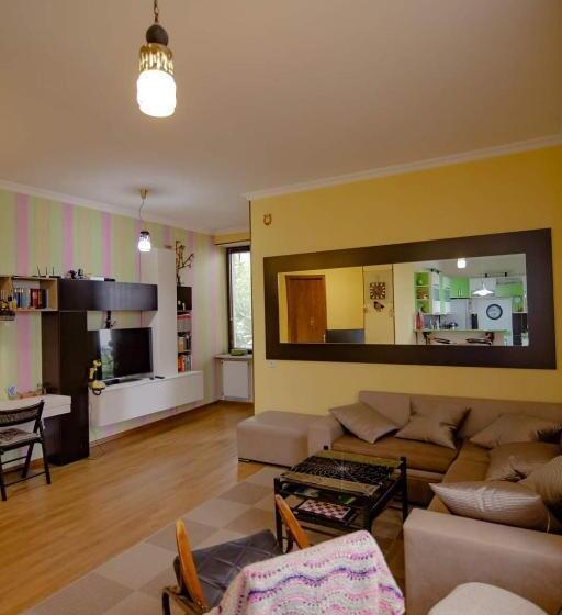 آپارتمان 3 خوابه, Qilimcha S Guesthouse