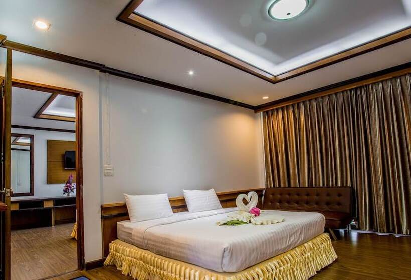 Семейный Номер, The Uncle Beach Resort