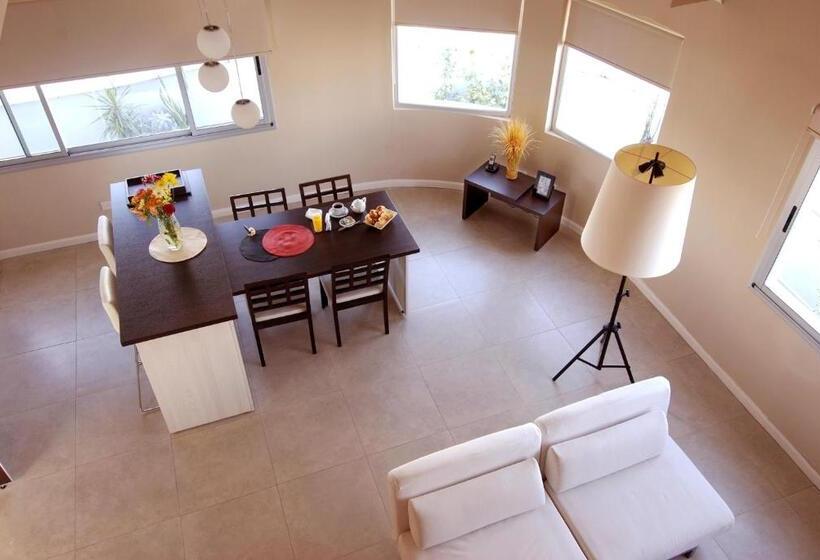 Студия Deluxe, Plaza Suites Campana