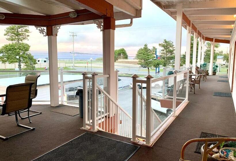 스탠다드 룸 퀸사이즈 침대, Breakers Boutique Inn