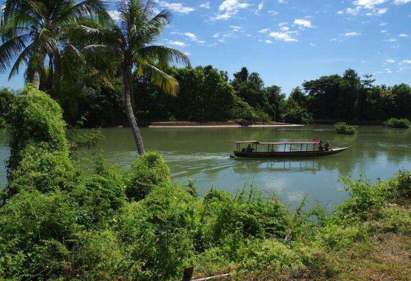 Номер Стандарт с Террасой, The Boathouse