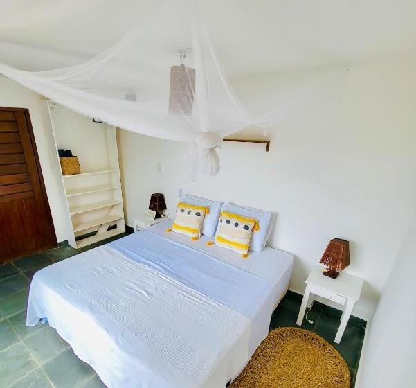 חדר סטנדרט נוף לים עם מרפסת, The Spot Beachfront Sports Pousada