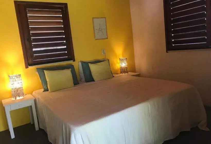 ガーデンビューのスタンダードバンガロー, The Spot Beachfront Sports Pousada