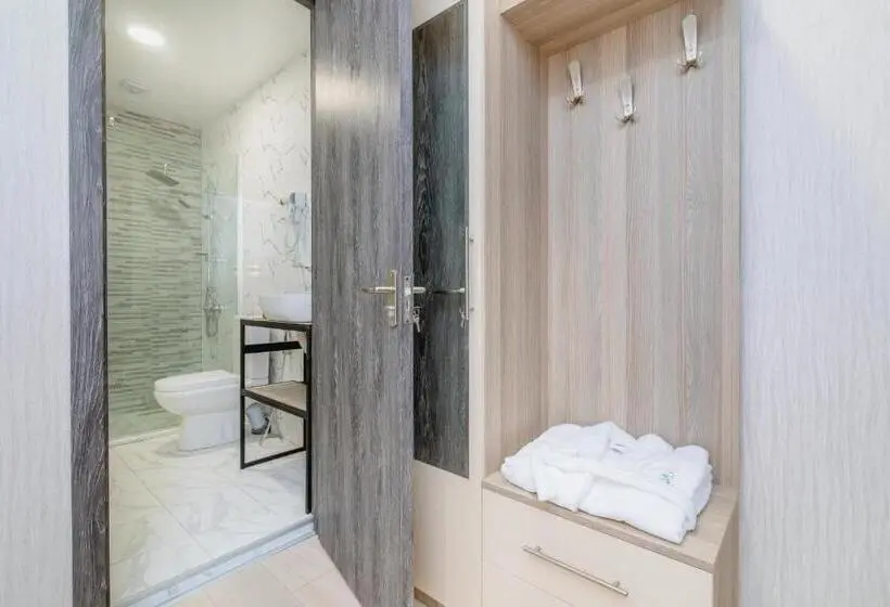 اتاق استاندارد با بالکن, Vita Gardenia Hotel Tskaltubo