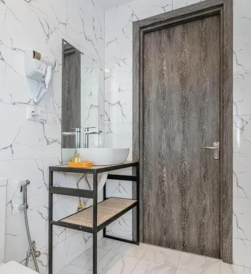اتاق استاندارد یک تخته با بالکن, Vita Gardenia Hotel Tskaltubo