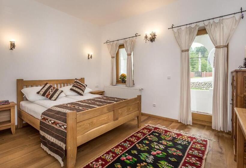 스탠다드 룸, Hanul Vatra