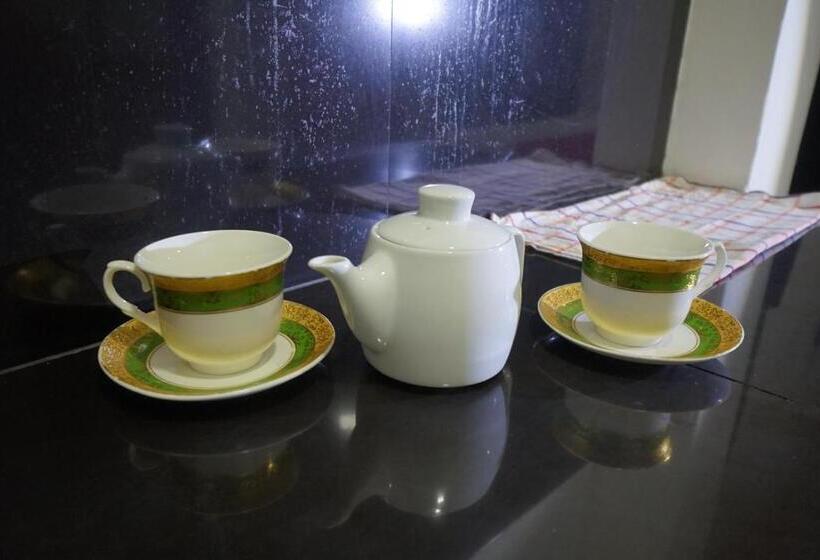 Семейный Номер, Rainbow Guest House