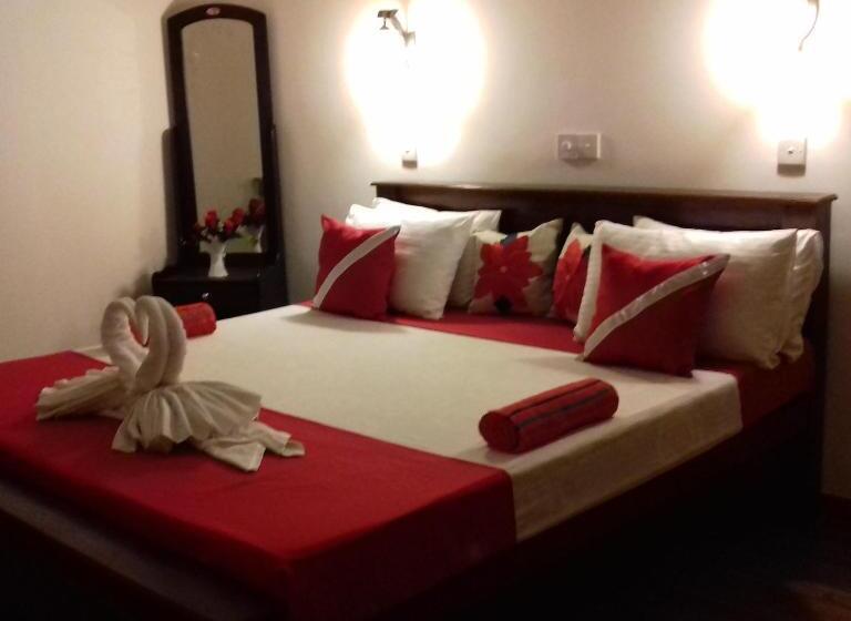 Семейный Номер, Rainbow Guest House