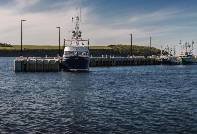 ハイドロマッサージバス付きスイート, The Archie & Isidore