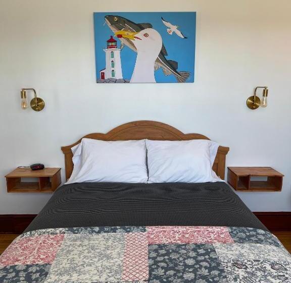 ハイドロマッサージバス付きスイート, The Archie & Isidore