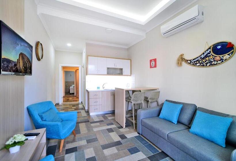 דירת חדר בקומת קרקע, M Suite