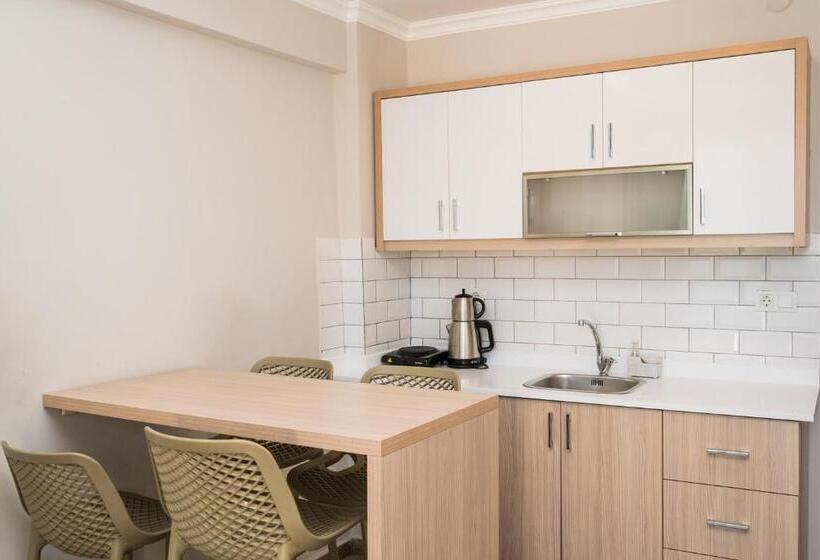 דירת חדר בקומת קרקע, M Suite