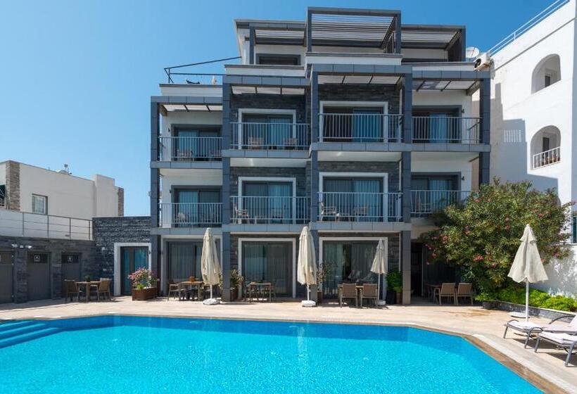 דירת חדר בקומת קרקע, M Suite