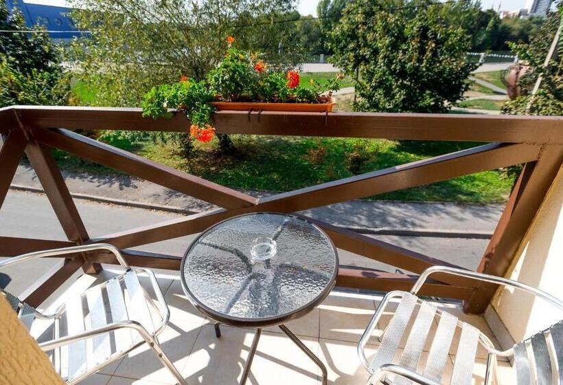 اتاق استاندارد, Guest House Shale