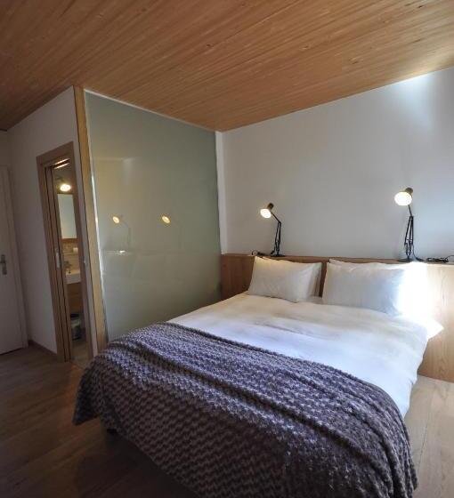 اتاق استاندارد با چشم‌انداز باغ, La Ferme Du Lignon