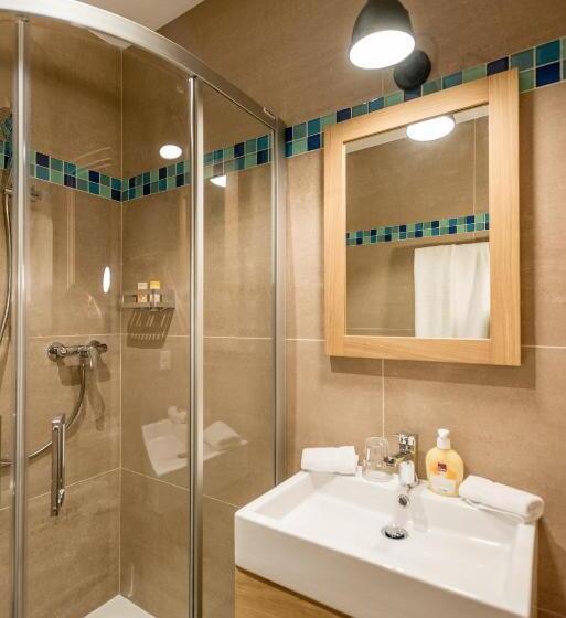 اتاق استاندارد, La Ferme Du Lignon