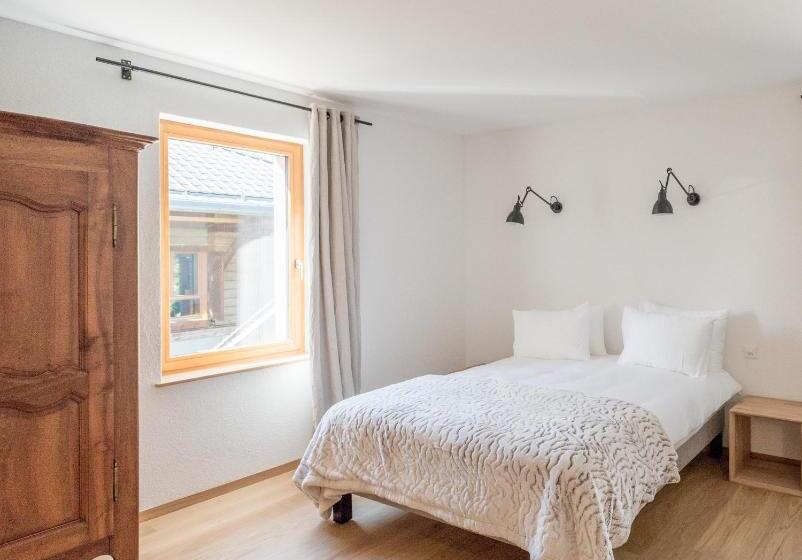 اتاق استاندارد, La Ferme Du Lignon