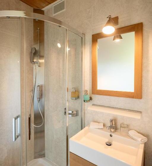 اتاق استاندارد با چشم‌انداز باغ, La Ferme Du Lignon