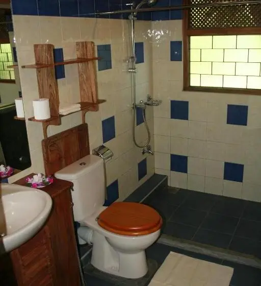 Chambre Familiale, Rangala House