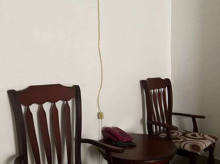 חדר סטנדרט, Sandee Room