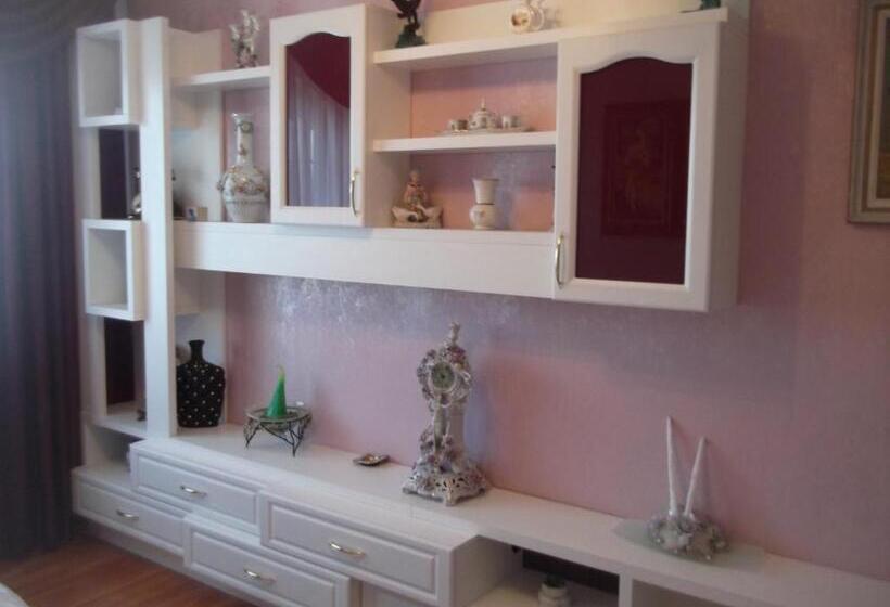 חדר סטנדרט, Pensiunea Raze De Soare