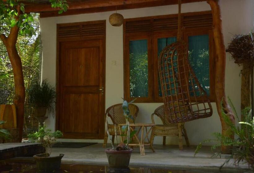 经济房, Cinnabar Resort