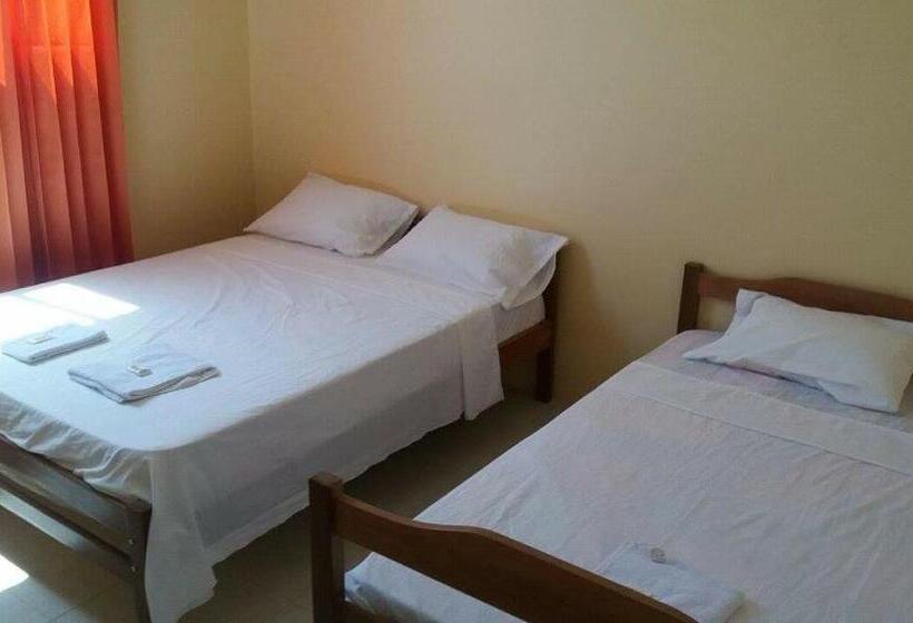 Familiekamer, Hostal Montecarlos