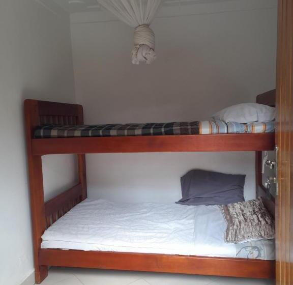 اتاق اکونومی, Maasai Villa Backpackers Home
